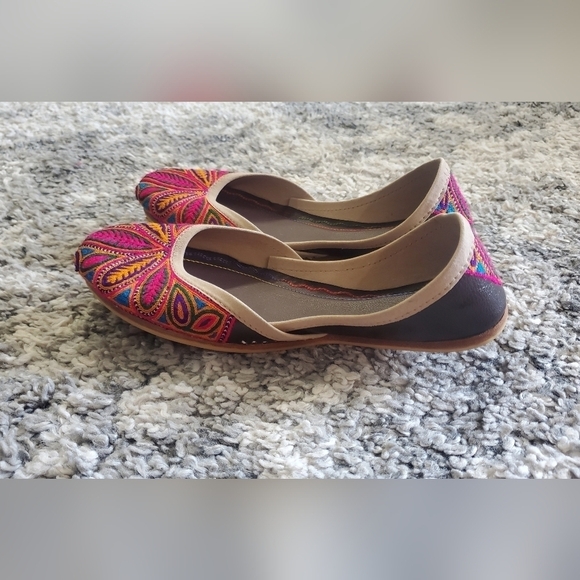 Fuchsia embroidered ballet Handmade leather Women's flats Sz 8 - Picture 2 of 8